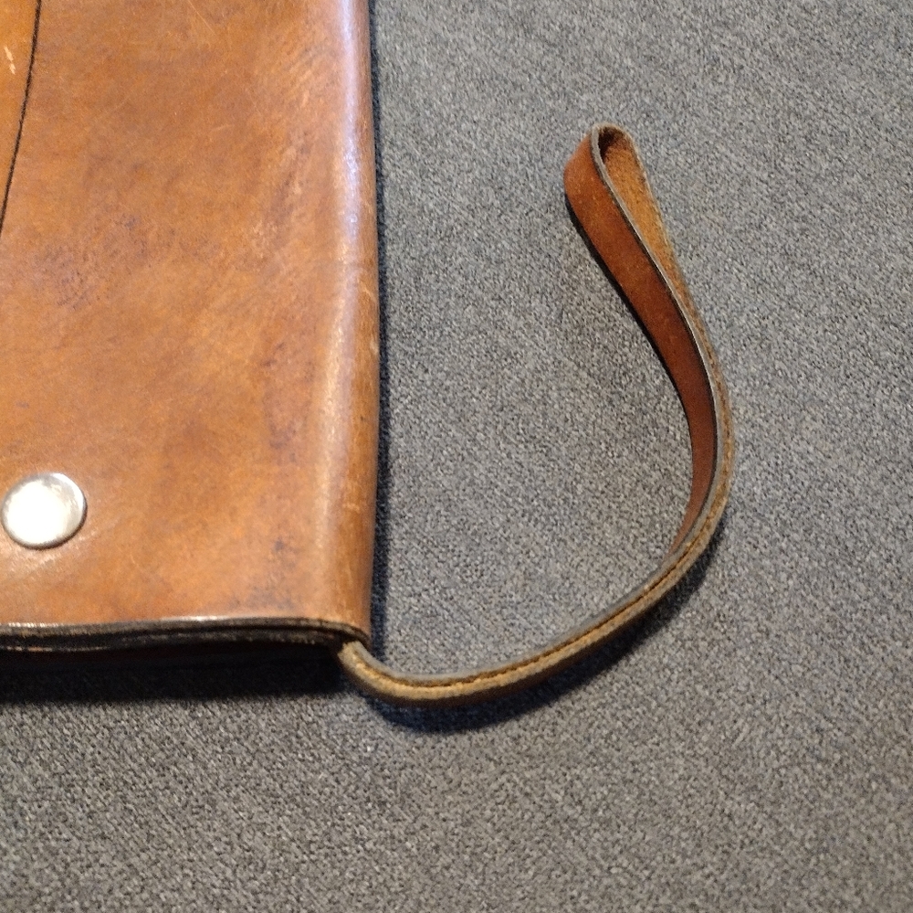 Classic Brown Leather Wristlet Clutch - Picture 3 of 11